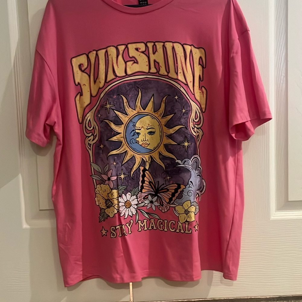 SHEIN GRAPHIC TEE!!!